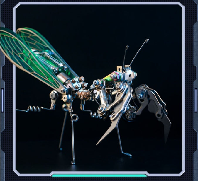 Robo Mantis: Metallic Bug Model for Display & Play