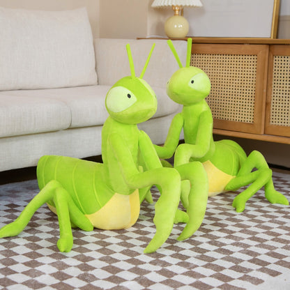 Pray & Play: Giant Mantis Buddy Plush 🦗💥