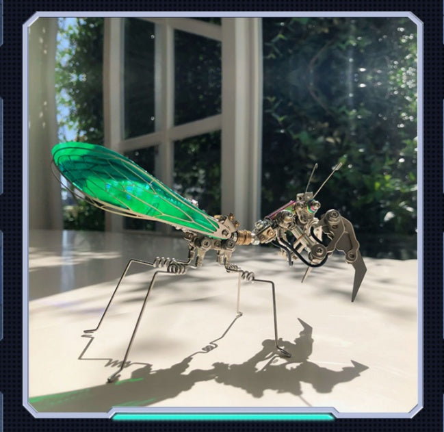 Robo Mantis: Metallic Bug Model for Display & Play