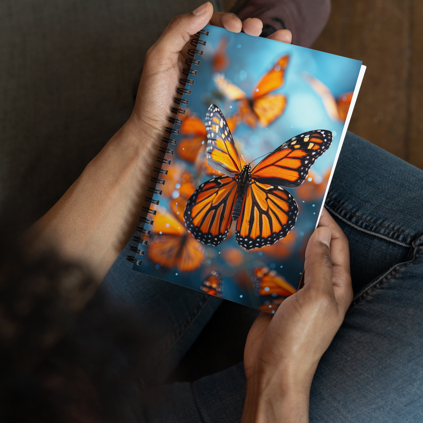 🦋 Monarch Mania Notebook: Soar with Your Thoughts 🦋 - Bug Zoo Store